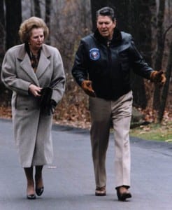 Margaret Thatcher z Ronaldem Reaganem w Camp David