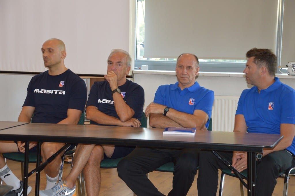 Sztab szkoleniowy BKS-u Bydgoszcz: od lewej: Tomasz Stasiak, Vons Franken, Marian Kardas, Piotr Makowski