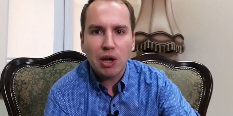 Adam Andruszkiewicz tłumaczy się z głosowania ws. ustawy o IPN. „Zaufajcie mi” [WIDEO]