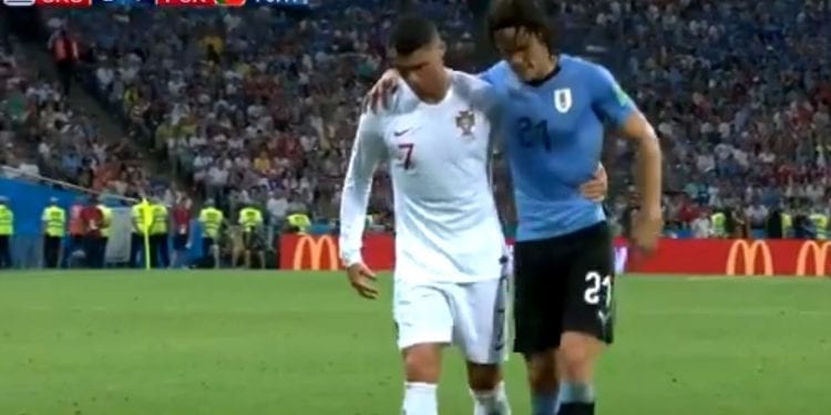 Mundial 2018: Urugwaj wygrywa z Portugalią. Scena z udziałem Ronaldo i Cavaniego przejdzie do historii [WIDEO]