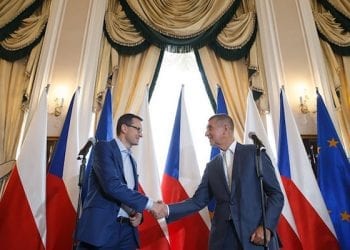 Awaria samolotu z premierem Mateuszem Morawieckim na pokładzie!