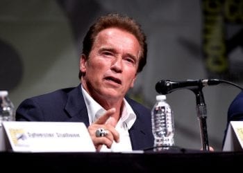 Schwarzenegger o spotkaniu Trump – Putin. „Sprzedał pan nasz kraj”