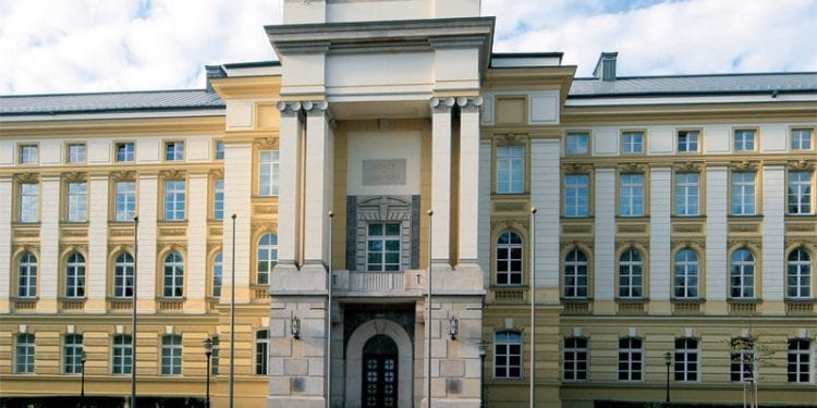 Kto był najlepszym premierem niepodległej Polski? Zaskakujące wyniki sondażu