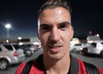 Carlitos zawodnikiem Legii Warszawa! Kapitalne powitanie Hiszpana przy Łazienkowskiej [WIDEO]