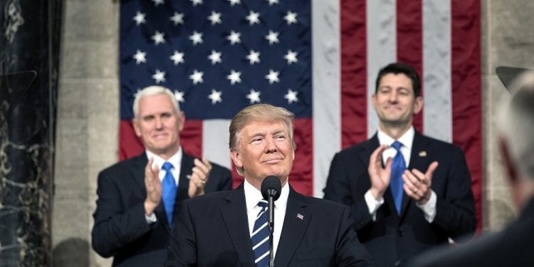 Fala komentarzy po spotkaniu Trump – Putin