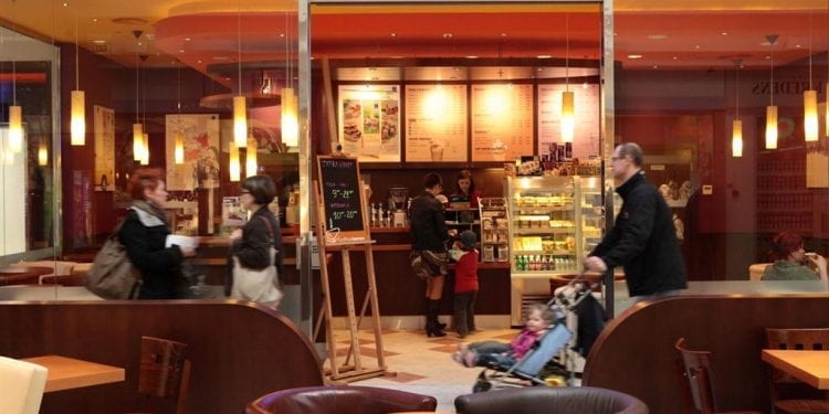 Restauracje i kawiarnie znikną z galerii handlowych? Wszystko przez zakaz handlu w niedzielę