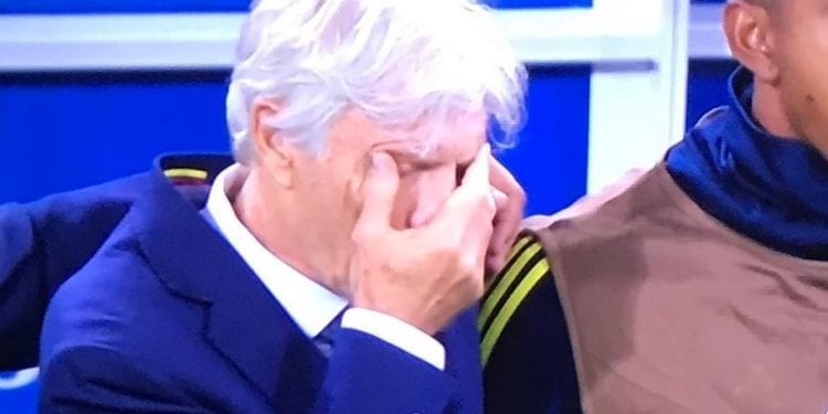 Dziwne zachowanie selekcjonera Kolumbijczyków podczas rzutów karnych. Szkoleniowiec nie wytrzymywał nerwowo [WIDEO]