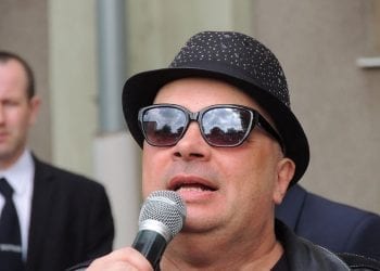 Krzysztof Skiba idzie na wojnę z TVP. Chce przeprosin i miliona złotych za wykorzystanie jego piosenki