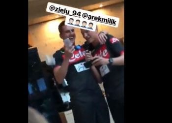 Milik i Zieliński zaśpiewali „Miłość w Zakopanem” podczas obozu SSC Napoli. Bezcenna reakcja kolegów z zespołu [WIDEO]