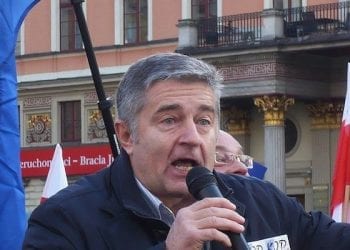 Zaskakujące słowa Frasyniuka o zatrzymujących go policjantach. „Szczerze im współczuję”