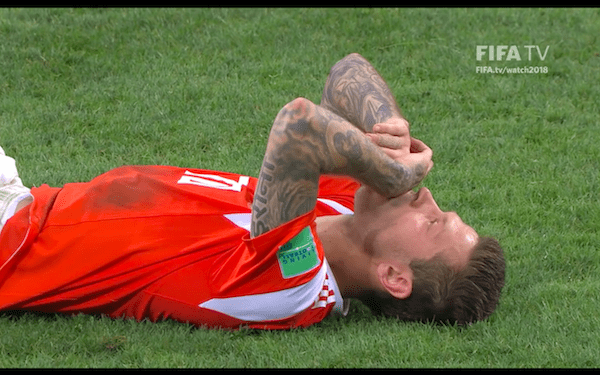 Horror w ćwierćfinale. Chorwacja wygrywa w rzutach karnych po bohaterskiej walce Rosjan! [WIDEO]