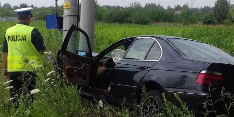 Uciekał przed policją pod wpływem amfetaminy. Odurzony kierowca dostał… 72 punkty karne [FOTO]