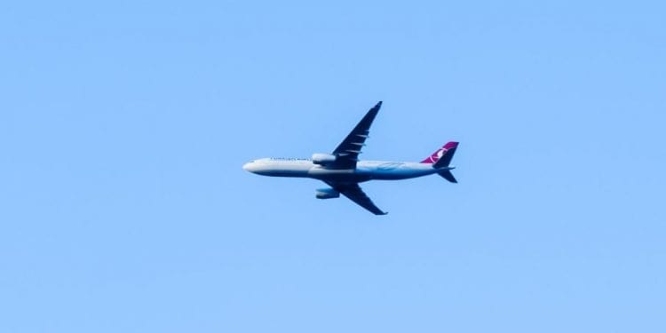 Rosja: skandaliczne zdarzenie na pokładzie samolotu. Polski dyplomata został pobity!