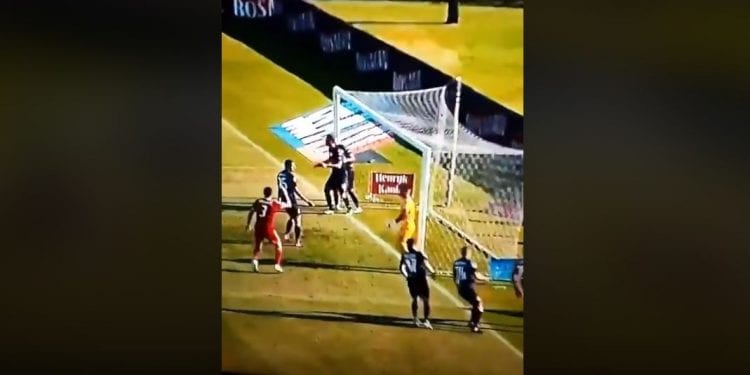 Ekstraklasa nie zawodzi. Dwóch zawodników w jednym momencie popełniło kiks i… padł gol [WIDEO]