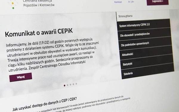 Chaos u komorników przeciąga się. Masowo muszą wycofywać papierowe zapytania do CEPiK-u
