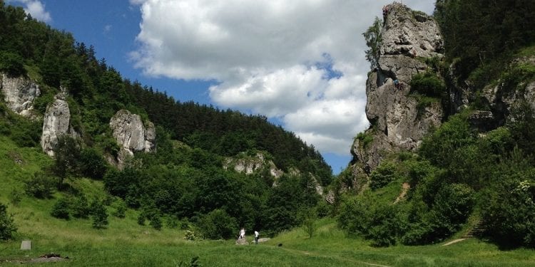 Małopolska: Archeolodzy badają wyjątkową jaskinię. Przez tysiące lat mieszkali w niej ludzie