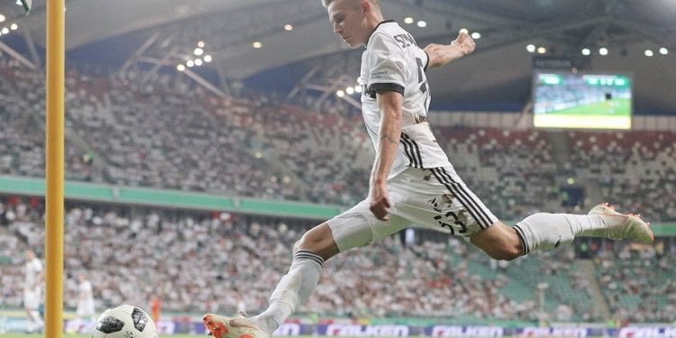 Kibice wygwizdali piłkarzy Legii po porażce ze Spartakiem Trnawa [WIDEO]