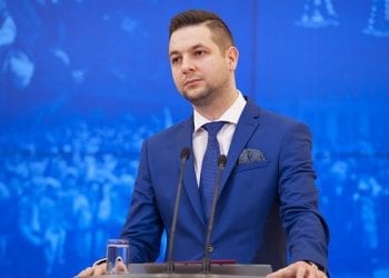 Patryk Jaki do TVN: Poprawcie i przeproście