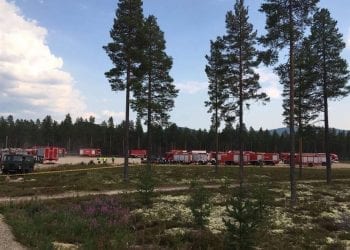 To on eskortował polskich strażaków w Szwecji. „Niektórzy wywieszali biało-czerwone flagi w oknach”