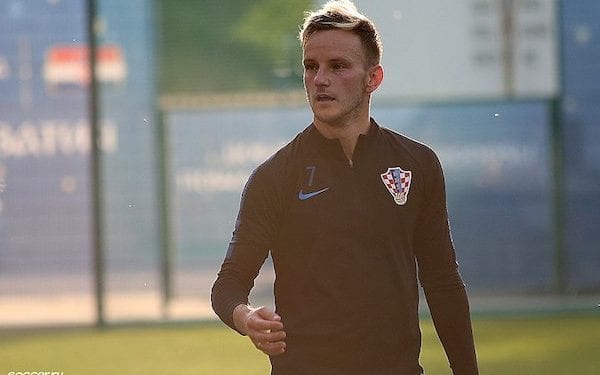 PSG chce kupić kolejnego piłkarza Barcelony. Chorwat może otrzymać gigantyczne wynagrodzenie!