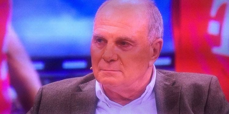 Szef Bayernu Monachium ironicznie o terminie rozmowy ws. transferu Lewandowskiego. Jego słowa komentowane w całych Niemczech