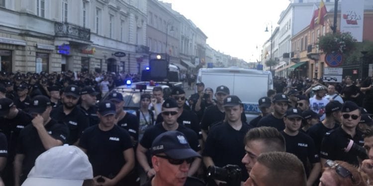 Marsz Powstania Warszawskiego rozwiązany! Decyzję podjęła Hanna Gronkiewicz-Waltz