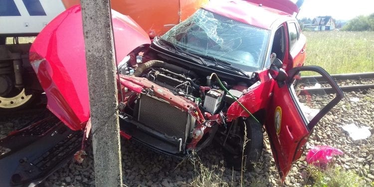 Egzamin na prawo jazdy zakończył się tragedią. Pod pociągiem zginęła 18-latka