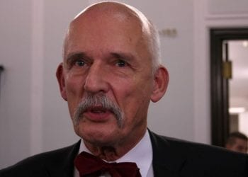 Korwin-Mikke opublikował wpis o Korze i wywołał skandal. Teraz tłumaczy, co miał na myśli. „To nie chodzi…”