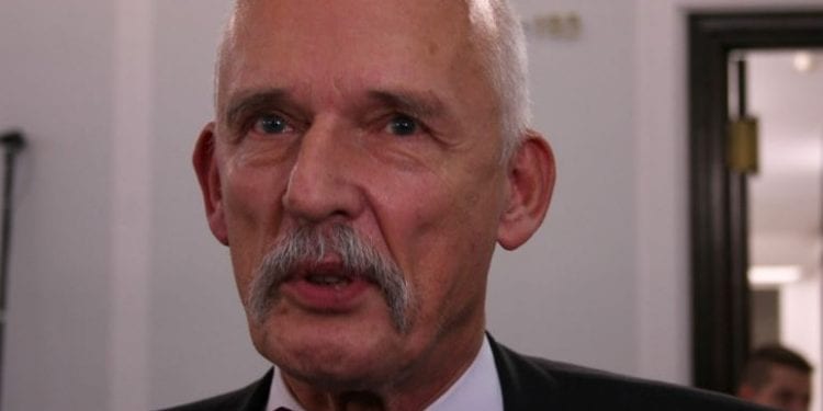Korwin-Mikke opublikował wpis o Korze i wywołał skandal. Teraz tłumaczy, co miał na myśli. „To nie chodzi…”