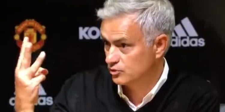 Awantura na konferencji po meczu Manchesteru United. Mourihno wyszedł z sali! „Trochę szacunku” [WIDEO]