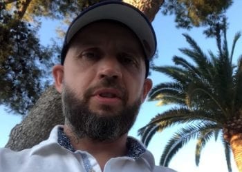 Peja udzielił szczerego wywiadu. Opowiedział o swoim trudnym dzieciństwie. „Robiłem rzeczy, których się wstydzę”