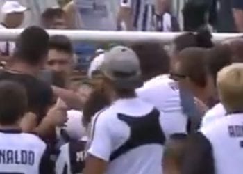 Debiut Cristiano Ronaldo w Juventusie. Strzelił gola i wprawił kibiców w ekstazę. Przerwali mecz! [WIDEO]