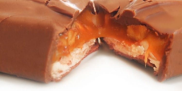 Trener na obozie piłkarskim zabrał dzieciom słodycze. Jedna z matek nazwała go… „złodziejem”. „Dokąd to zmierza?”