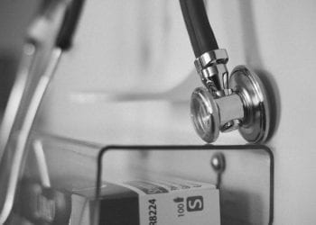 Masz powiększone węzły chłonne? Lekarz tłumaczy, co może ci dolegać