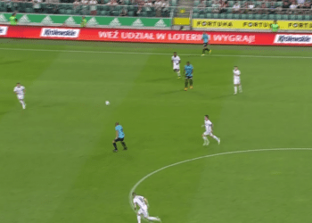 Legia przegrywa z mistrzem Luksemburga. Fala komentarzy po porażce