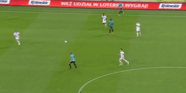 Legia przegrywa z mistrzem Luksemburga. Fala komentarzy po porażce