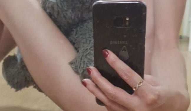 Rosja: Na profilu Ministerstwa Obrony opublikowano nagie selfie. Zdjęcie szybko usunięto [FOTO]