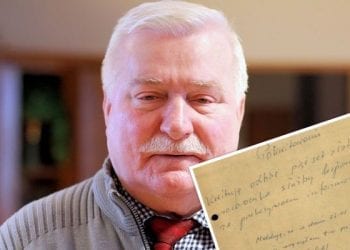 Wałęsa krytykuje 500+, historyk odpowiada i pokazuje dokument. „500 Plus i to od SB”