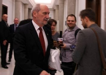 Antoni Macierewicz domaga się zwrotu czarnych skrzynek z Tu-154M. Mówi o „obowiązku strony rosyjskiej”