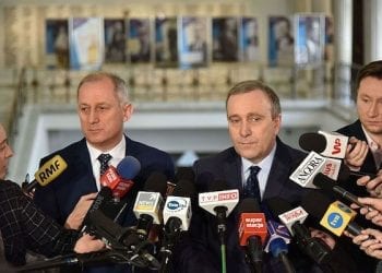 Redaktor znów to zrobił. Schetyna krytykuje pomysł… Platformy! Bezcenna reakcja [WIDEO]