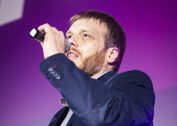 Adrian Zandberg kpi z teorii spiskowej PO. „Mam przykrą informację: to nie boty was pokonały”
