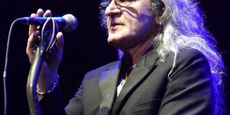 Ziemkiewicz zarzeka się, że nigdy nie kupi płyty Grzegorza Markowskiego i jego córki. Chodzi o ich zdjęcie w wymownych koszulkach [FOTO]