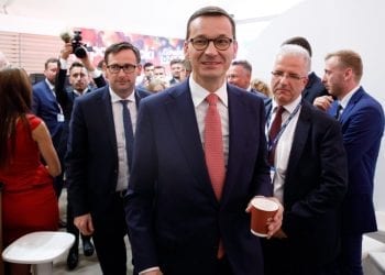 Wspólne zdjęcie premiera z siostrą. Anna Morawiecka startuje w wyborach samorządowych