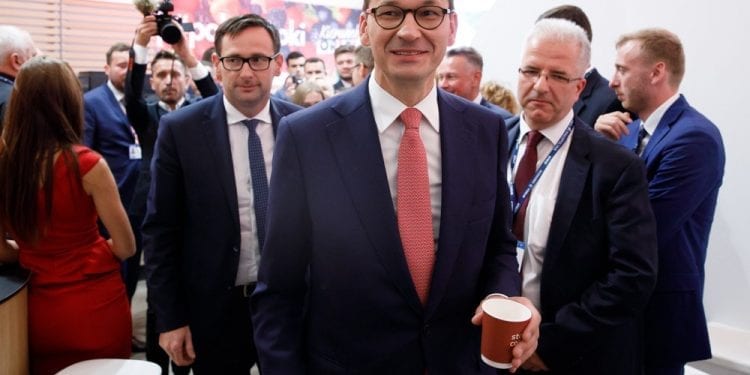 Wspólne zdjęcie premiera z siostrą. Anna Morawiecka startuje w wyborach samorządowych