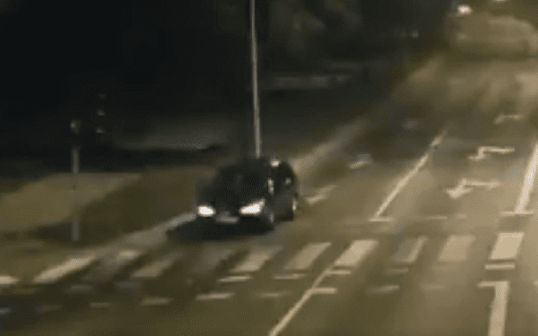 Olsztyn: Był tak pijany, że nie mógł ruszyć ze skrzyżowania. Policja publikuje nagranie [WIDEO]