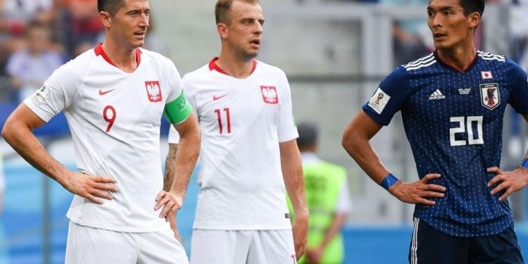 Menedżer Schalke 04 wkurzony na swojego zawodnika. Jako przykład… daje mu zachowanie Lewandowskiego