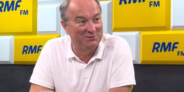 Za taką pensję minimalną można pożyć. Chce jej szef SLD. „Nie obiecuję, że zdarzy się to jutro” [WIDEO]