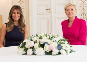 Duda w USA: Wpadka Agaty Dudy. Zgubiła buty? [WIDEO]