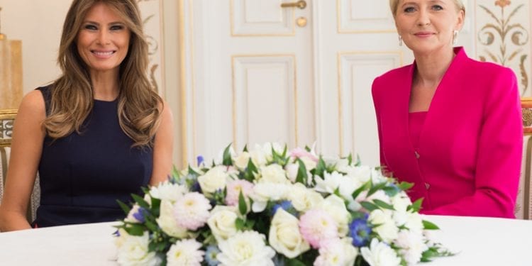 Duda w USA: Wpadka Agaty Dudy. Zgubiła buty? [WIDEO]