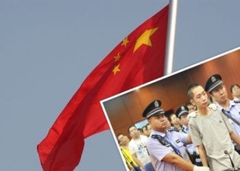 W Chinach wykonano karę śmierci na 28-latku. Powodem atak na szkołę